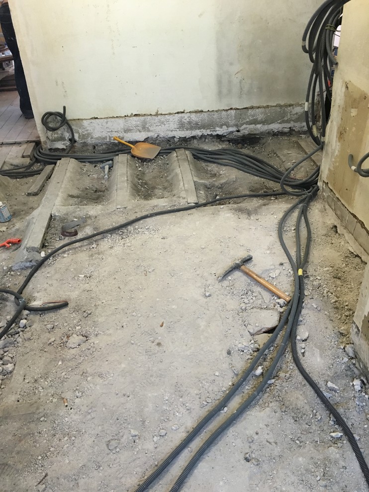 65 m2 / bld la chapelle PARIS