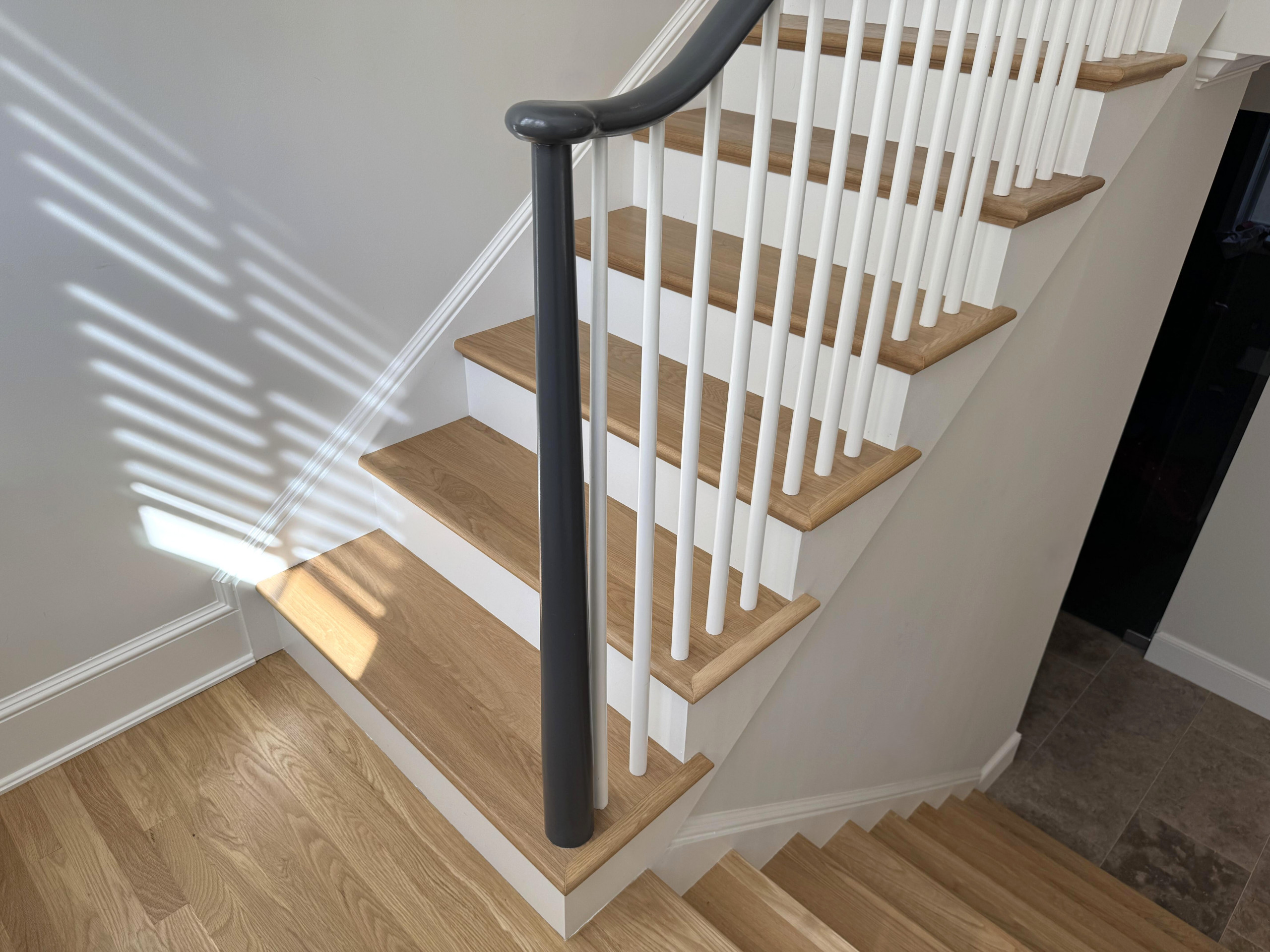 142_Airy Staircase with Over the Post Balustrade, Arlington, VA