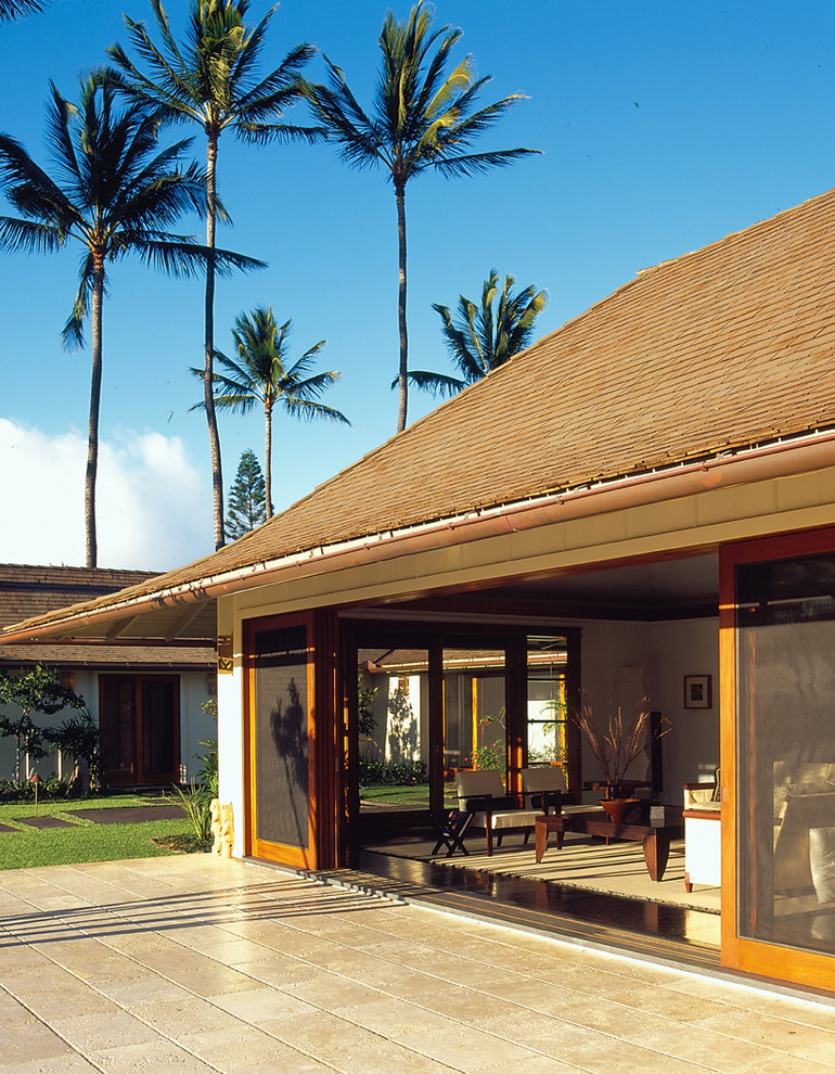 Design ideas for a contemporary exterior in Hawaii.