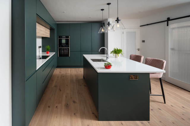 True Handleless kitchen contemporary-kitchen