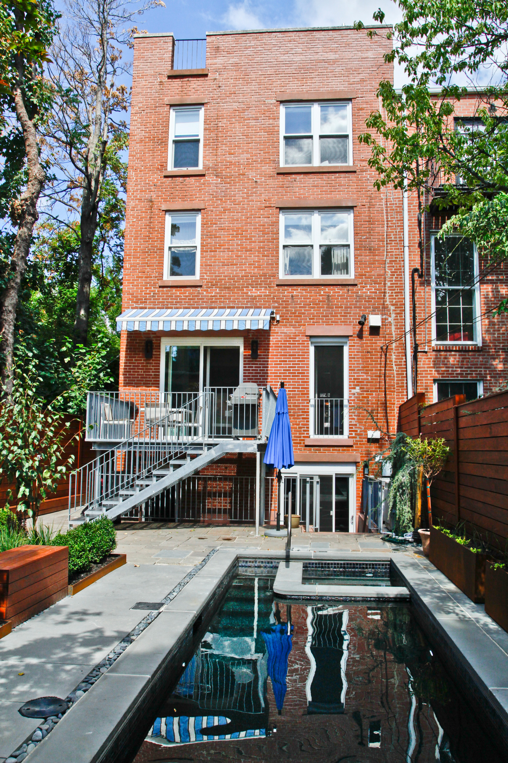 Urban Swimming Pool Project