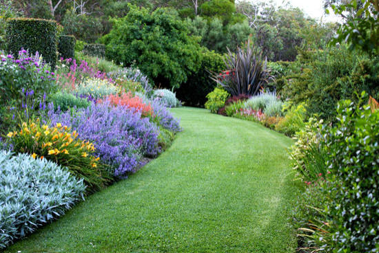 what makes up a pollinator perennial garden by Peter Atkins and Associates