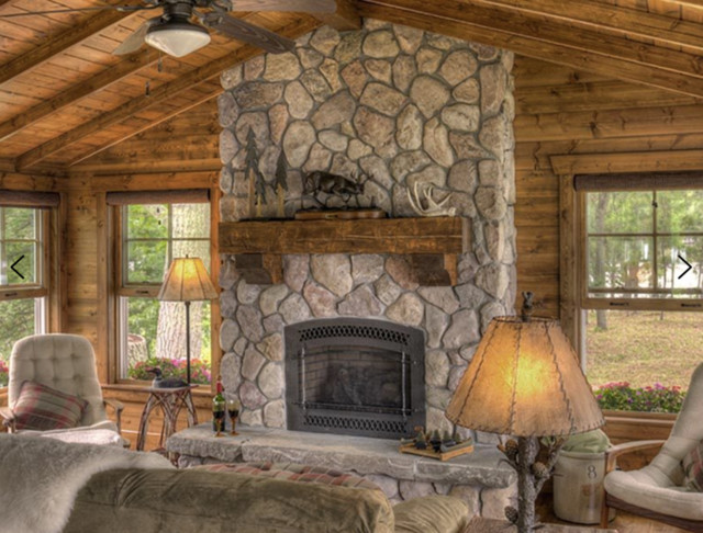 Boathouse rustic-family-room