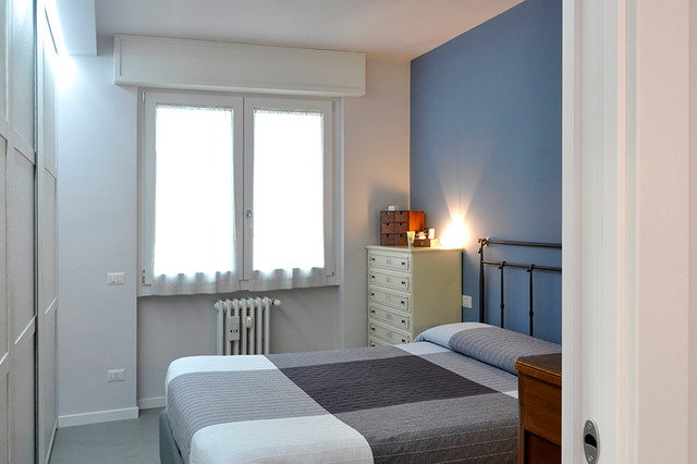 RISTRUTTURAZIONE PR modern-bedroom