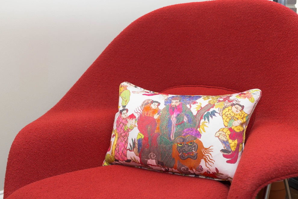 Home design - eclectic home design idea in Atlanta