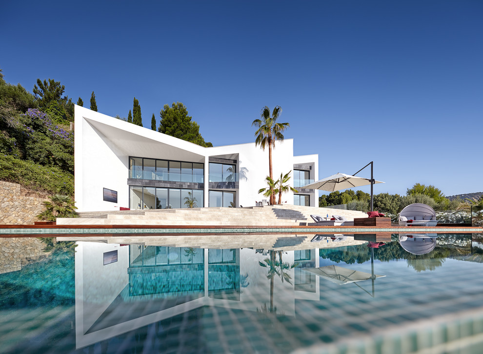 Photo of a large modern exterior in Palma de Mallorca.