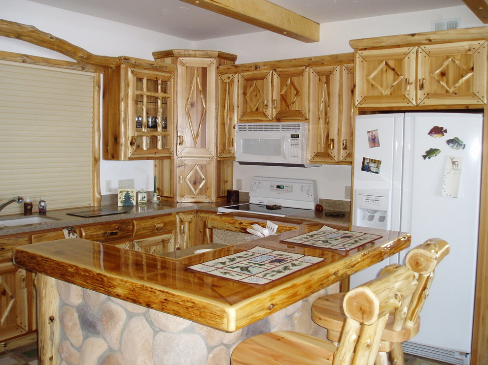 Inspiration for a rustic kitchen remodel in Minneapolis