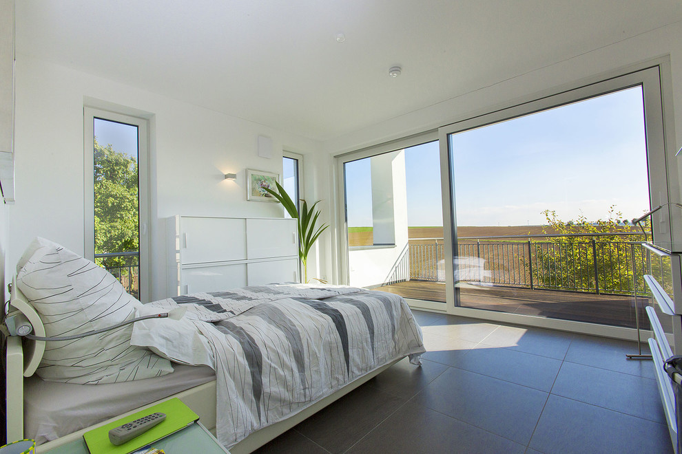 Schlafzimmer mit Ausblick nach Umbau - Contemporary - Other - by