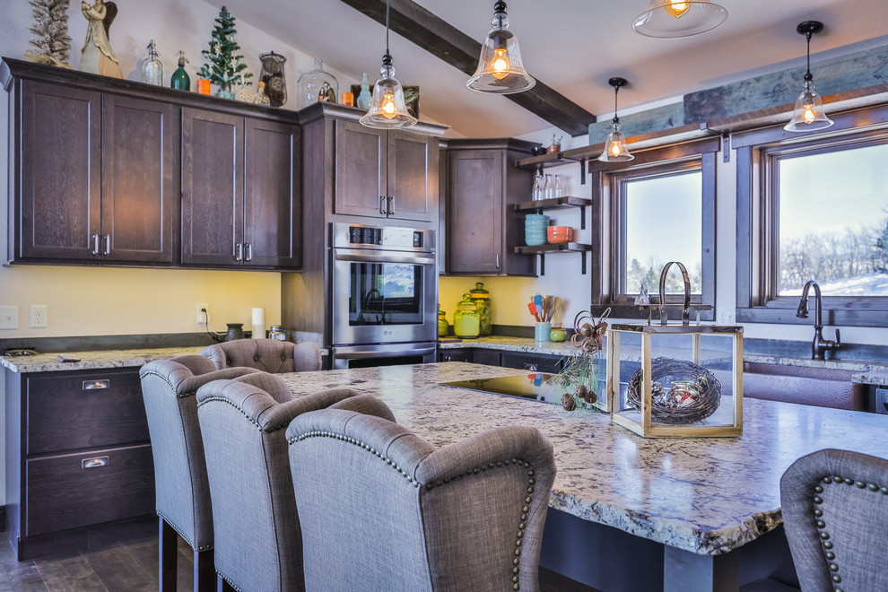Kitchen - rustic kitchen idea