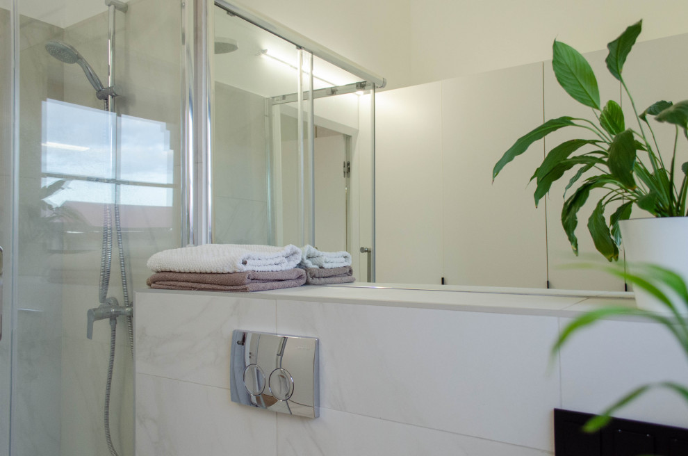 ЖД "Театральный", 77 м2