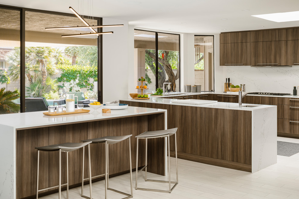 Design ideas for a large contemporary kitchen in Los Angeles.
