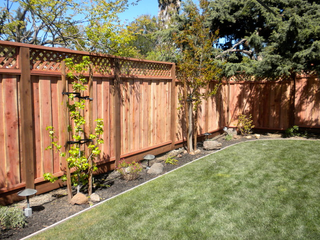 Fencing american-traditional-garden