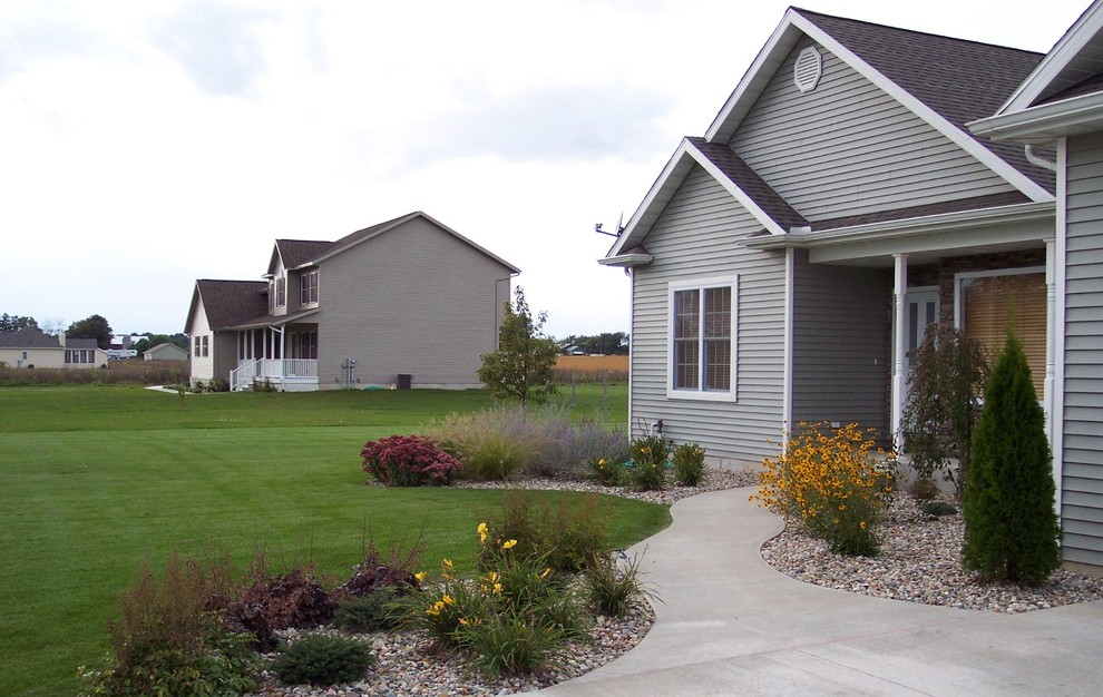 Photo of a large full sun formal garden.