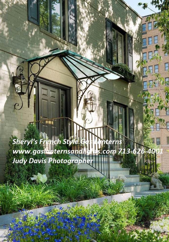 Sheryl's French Style Gas Lanterns with Curls