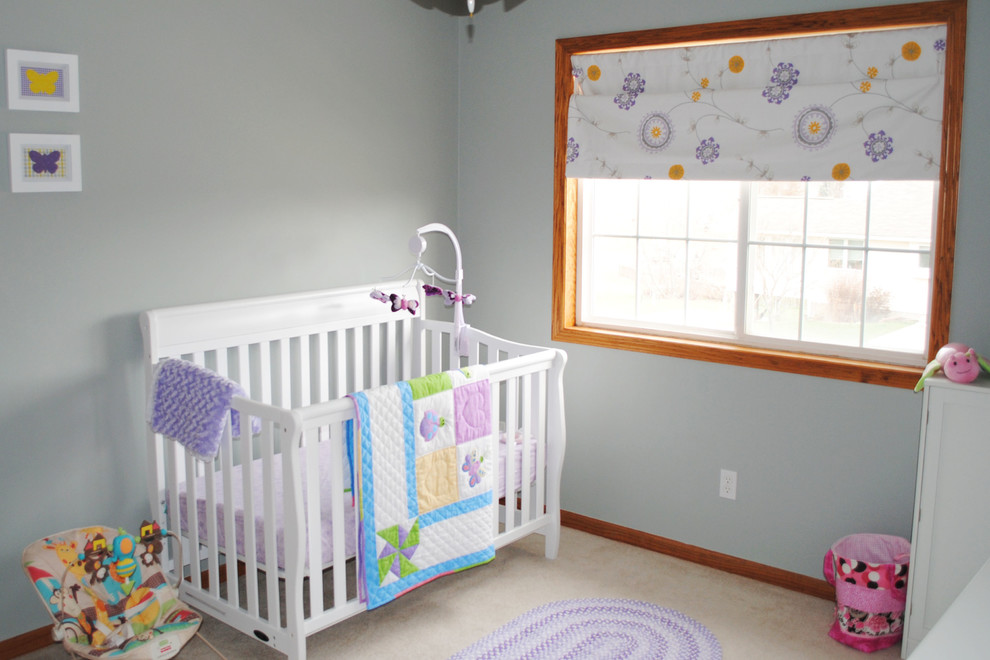 This is an example of a traditional kids' room in Cedar Rapids.