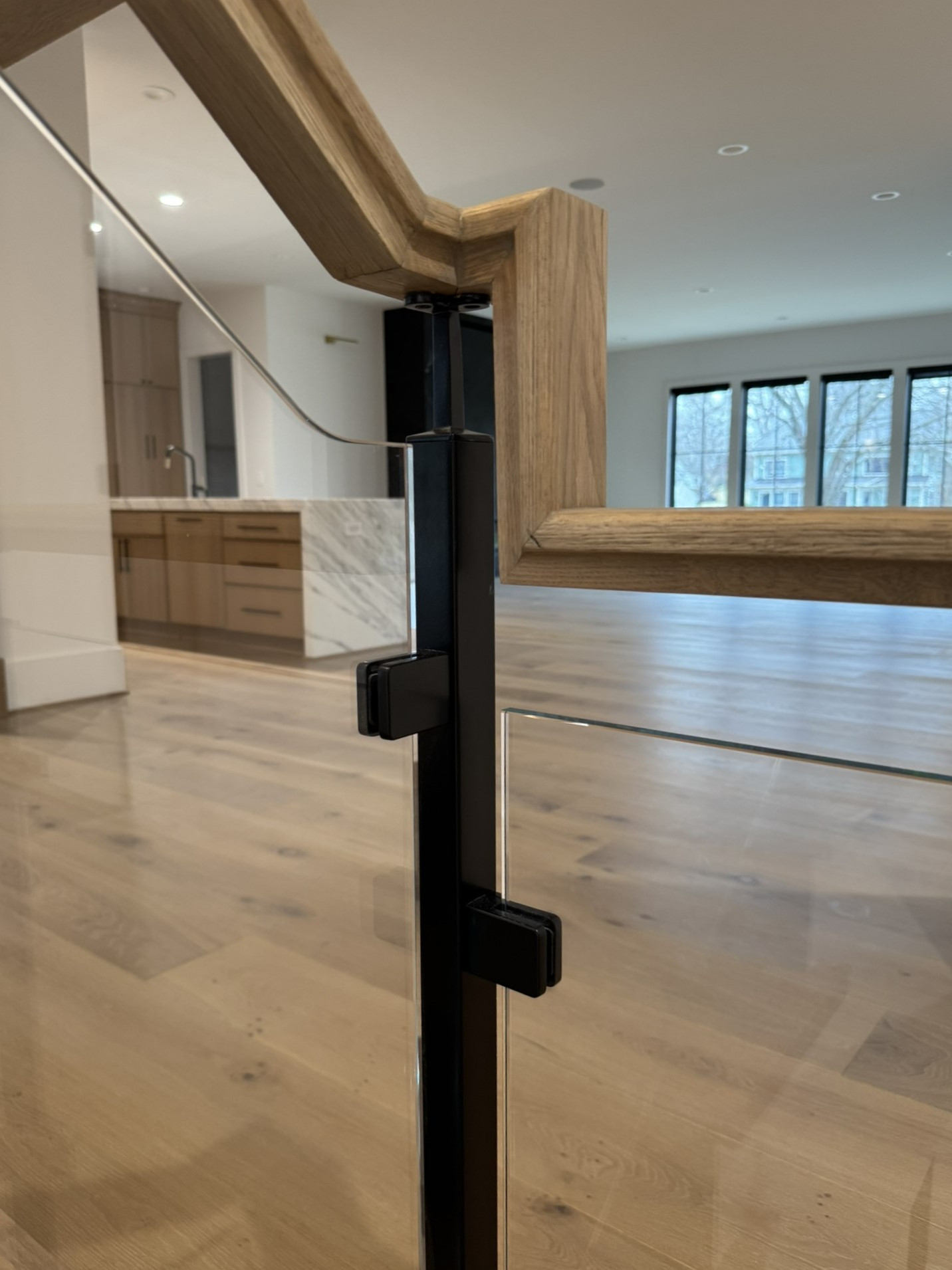 134_Modern White Oak Stair with Glass Balustrade, Vienna, VA 22180