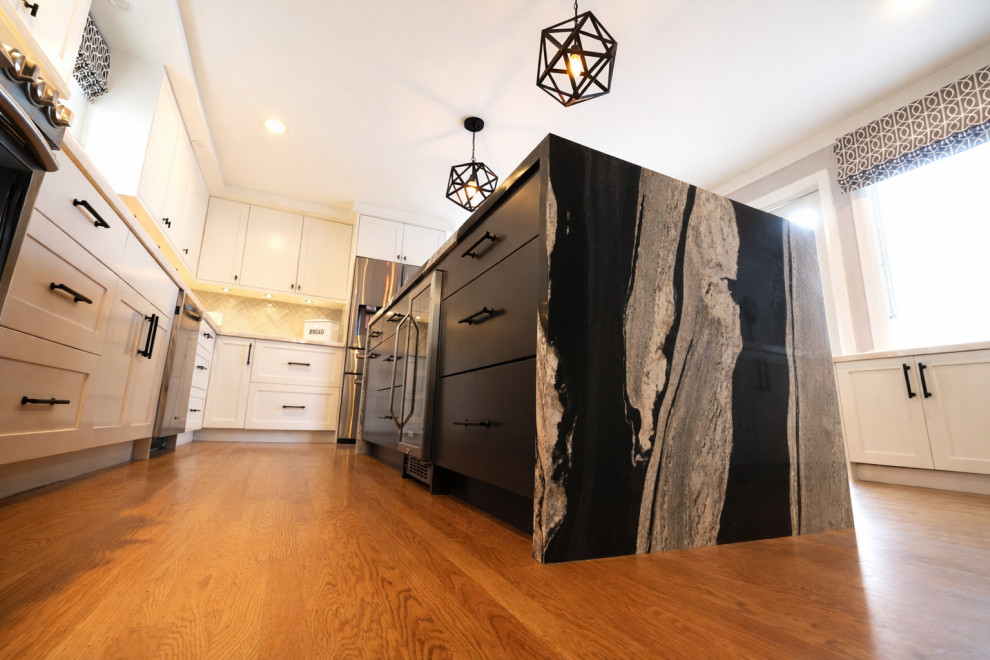 Copacabana Kitchen & Bathroom Remodel