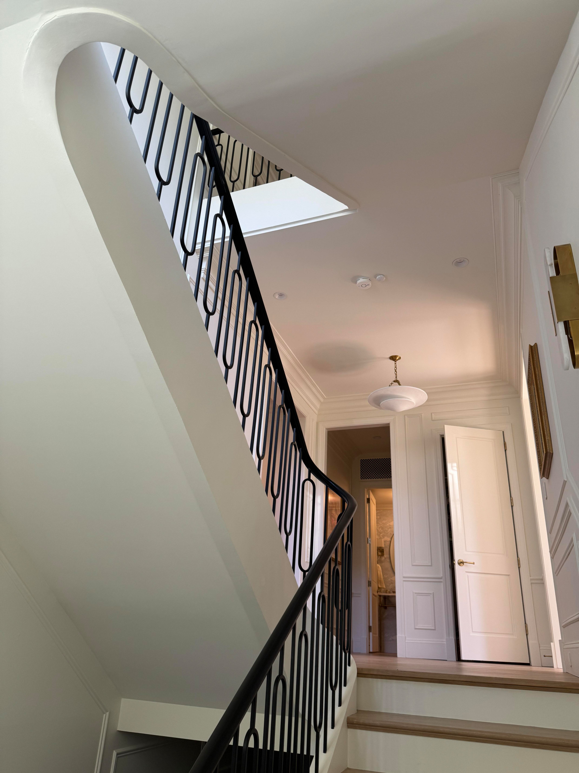 134_Stunning Straight Stair with an Elliptical Twist, McLean, VA 22101
