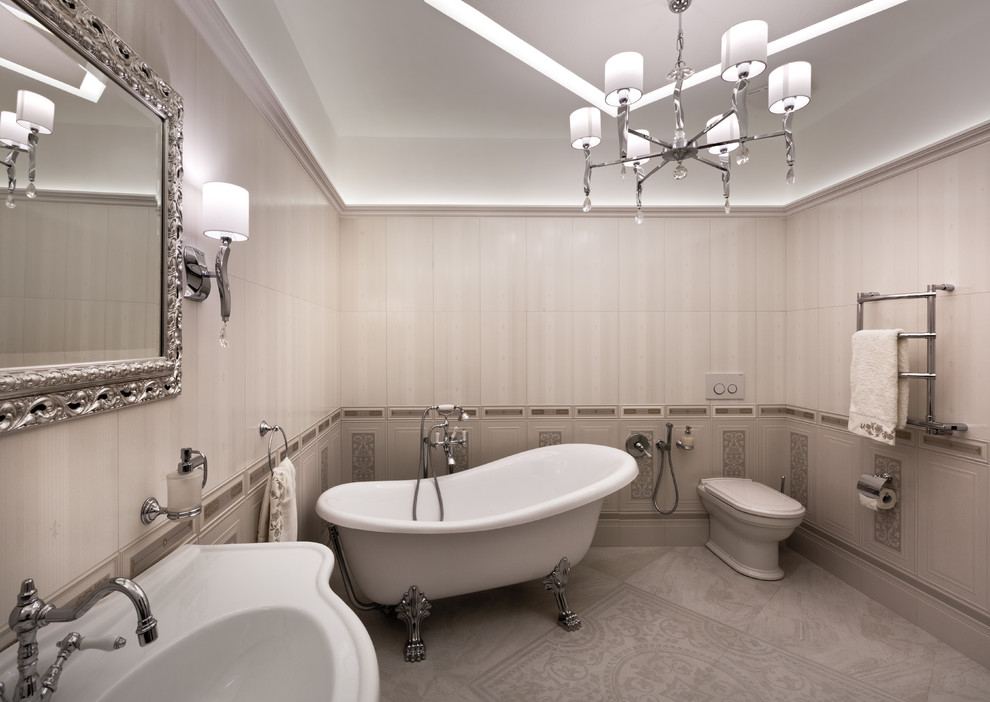 Светлые тона и зеркальные поверхности от Виктории Витковской