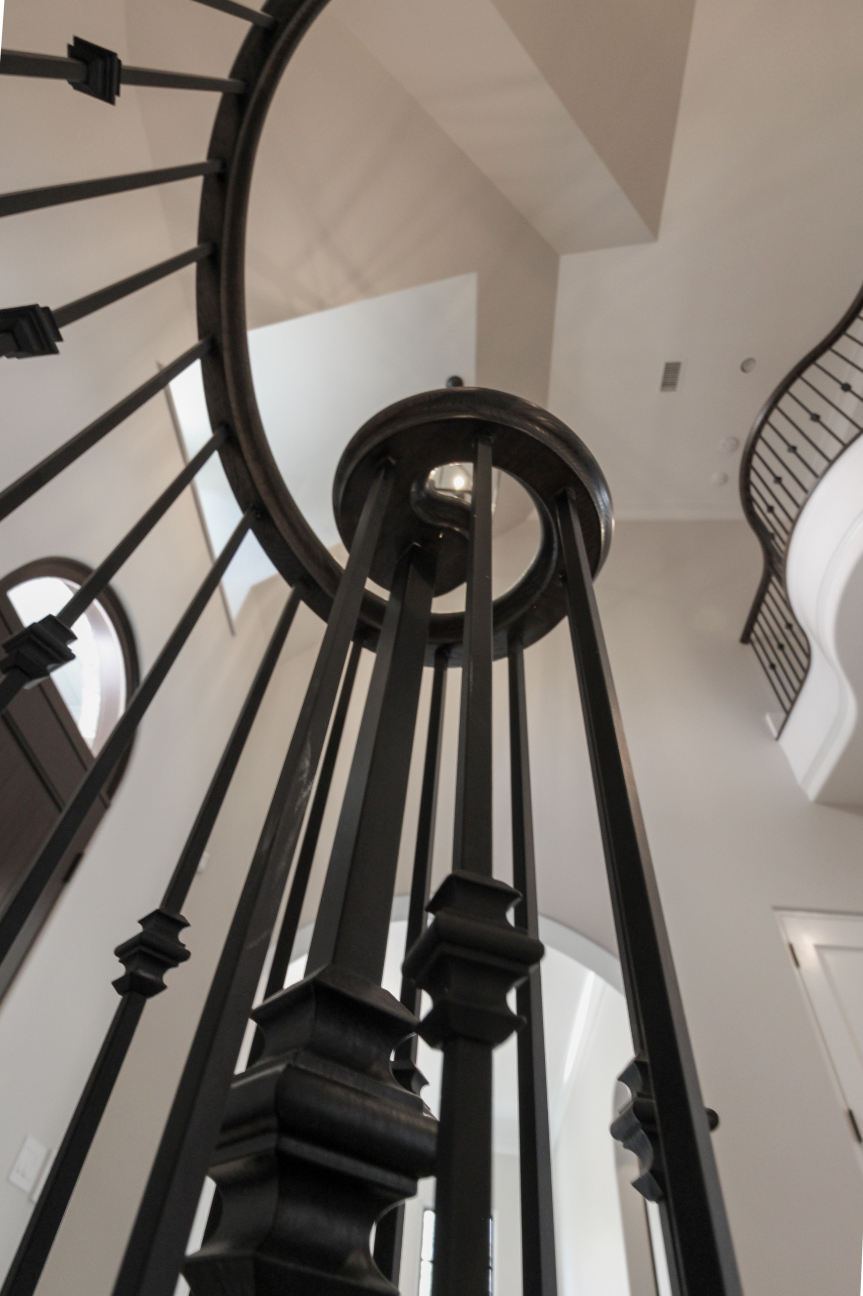 86_ Gorgeous Floating Curved Staircase, McLean VA 22066