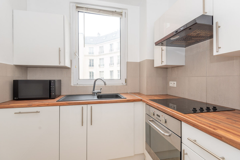 Petits travaux et ameublement, Avenue de Wagram, Paris