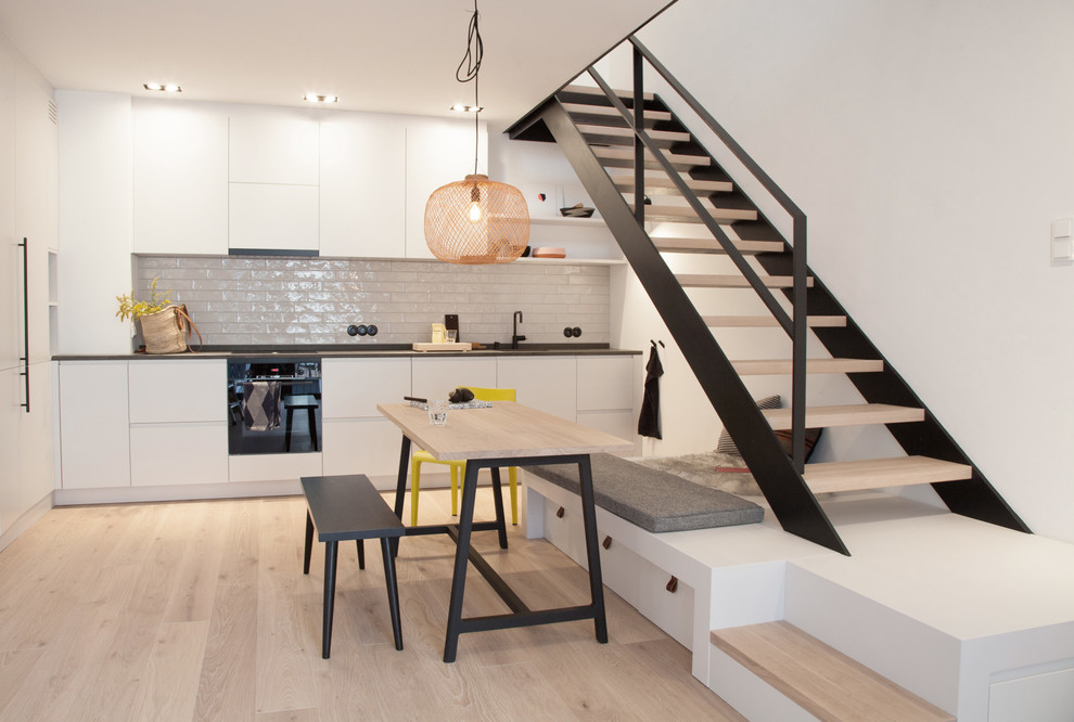 Design ideas for a contemporary home design in Berlin.