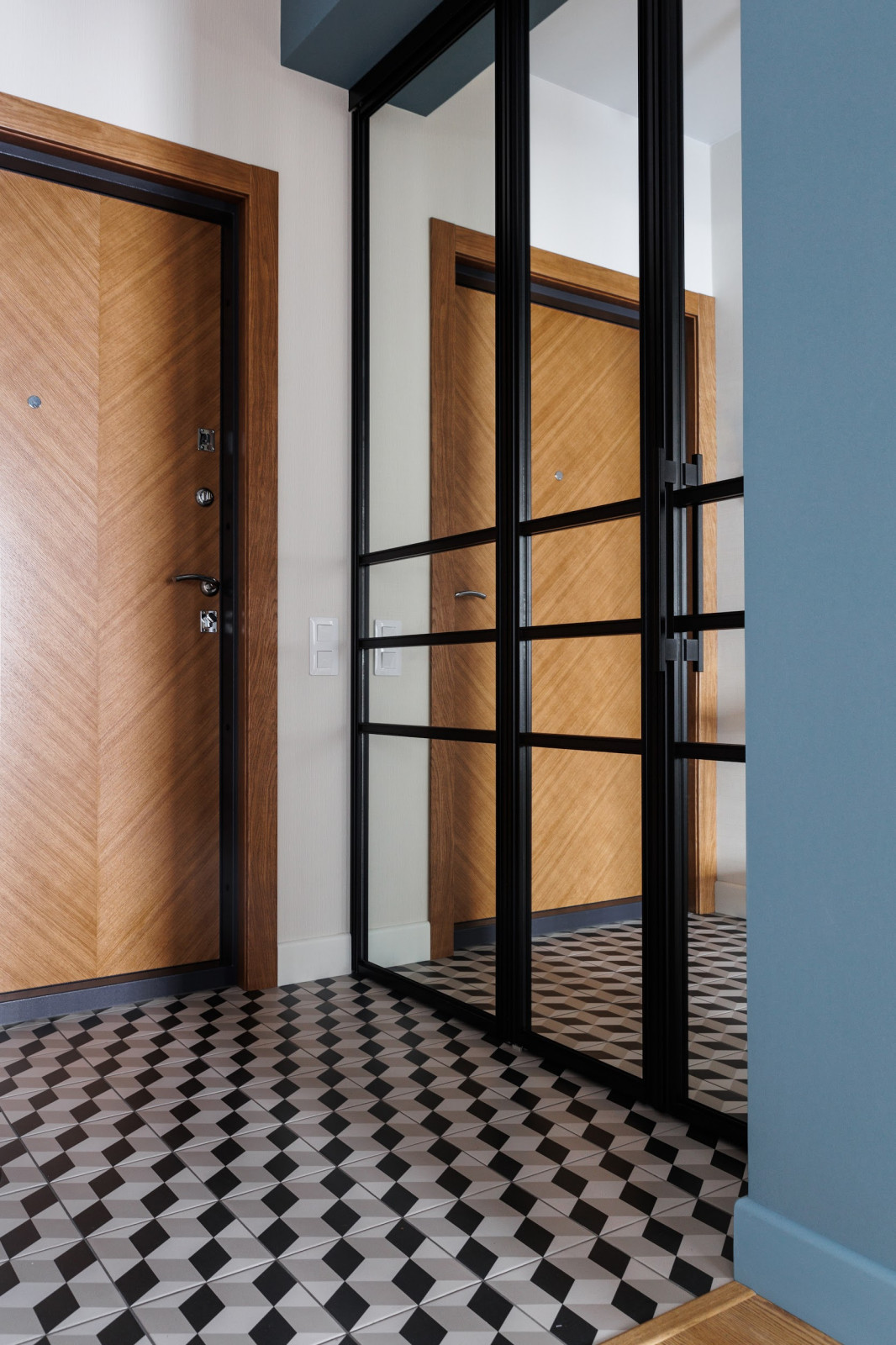 Трешка для молодой пары с двумя детьми