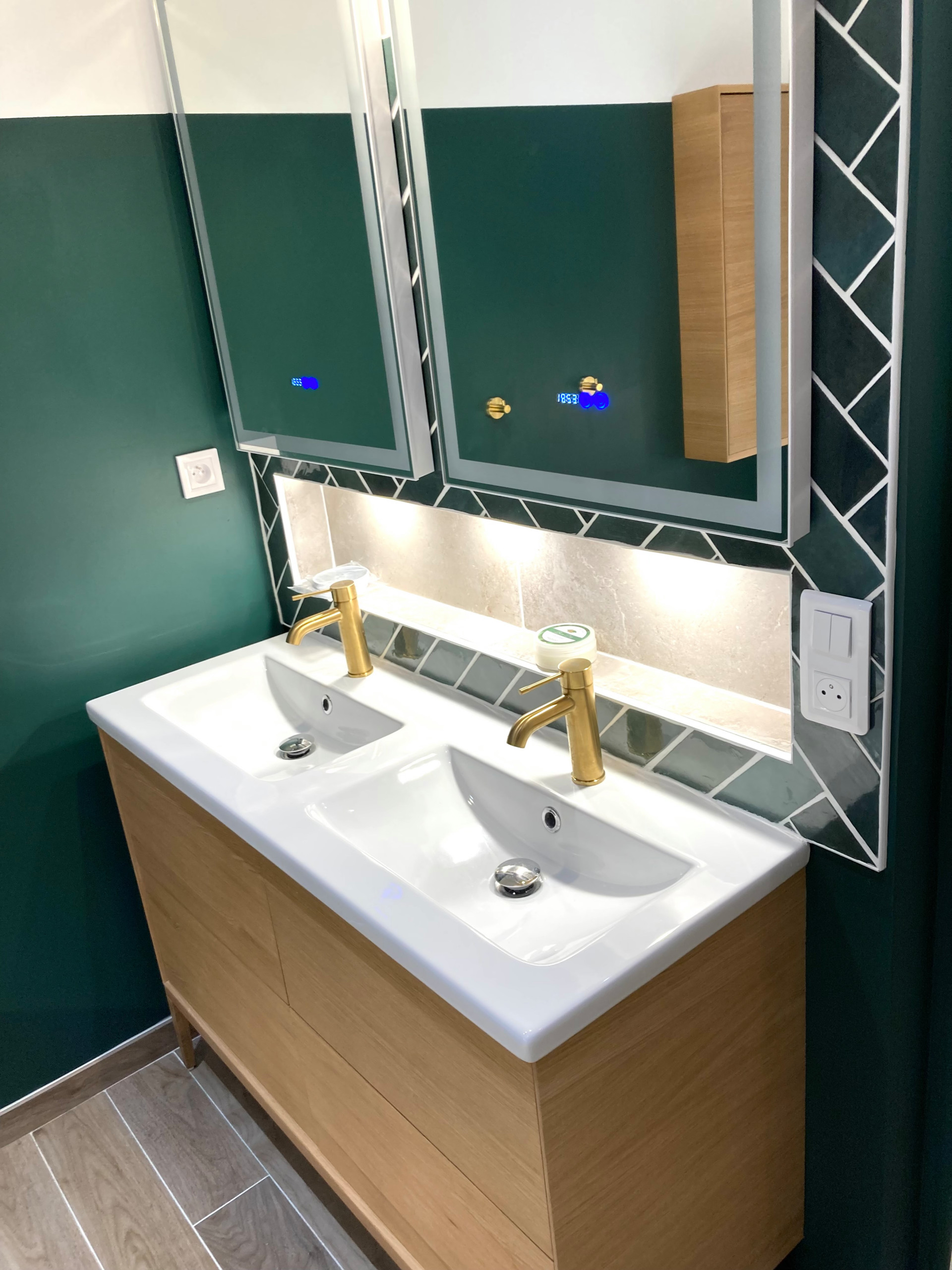 Salle de bain rue de la rampe Saint Gervais
