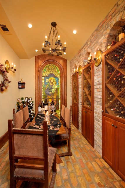 Old Mill House mediterraneo-cantina
