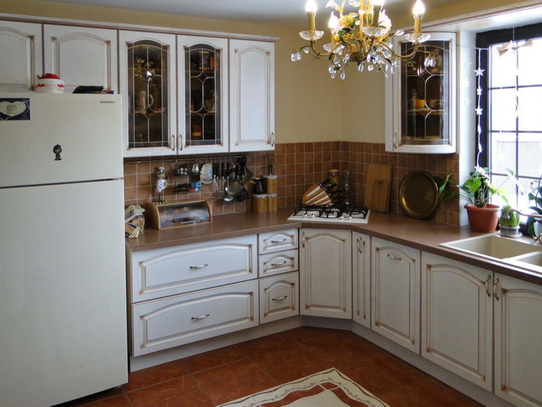 Кухонный гарнитур из массива дуба под заказ