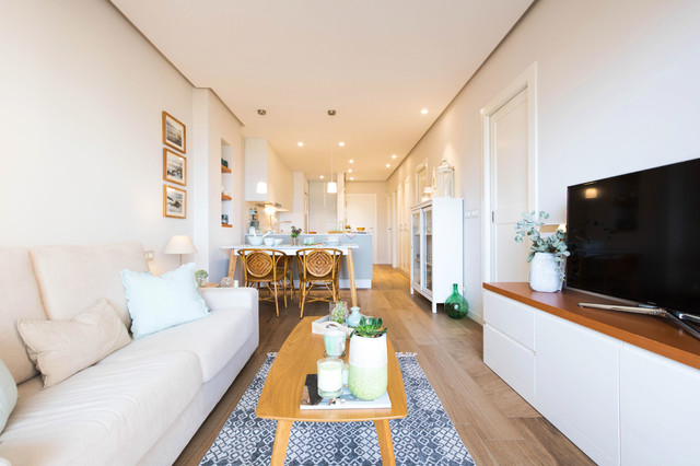 Apartamento junto al mar coastal-basement