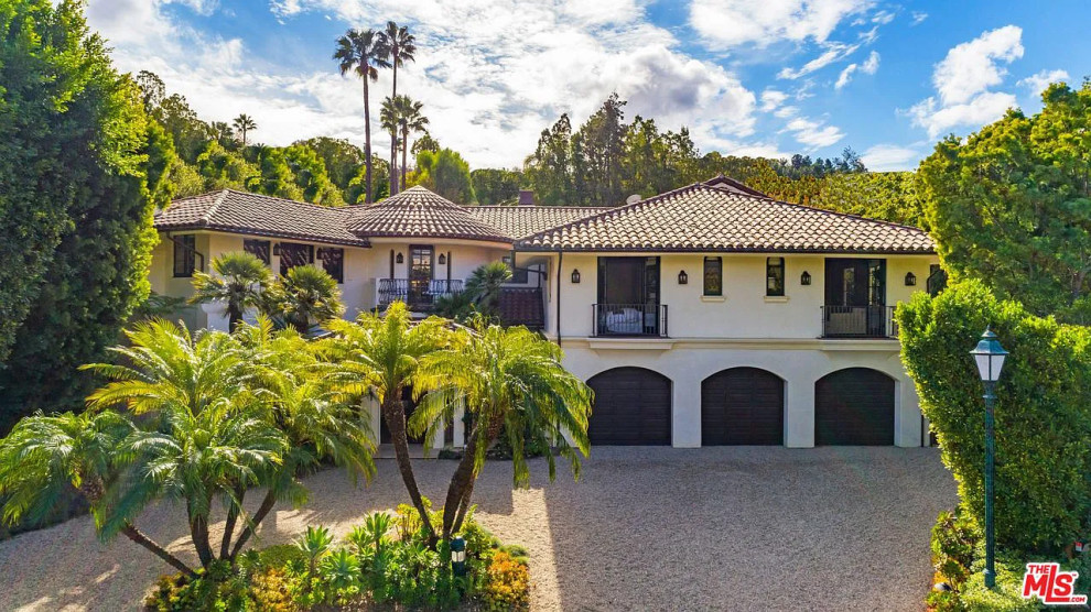 Aubrey Road - Mulholland Estates