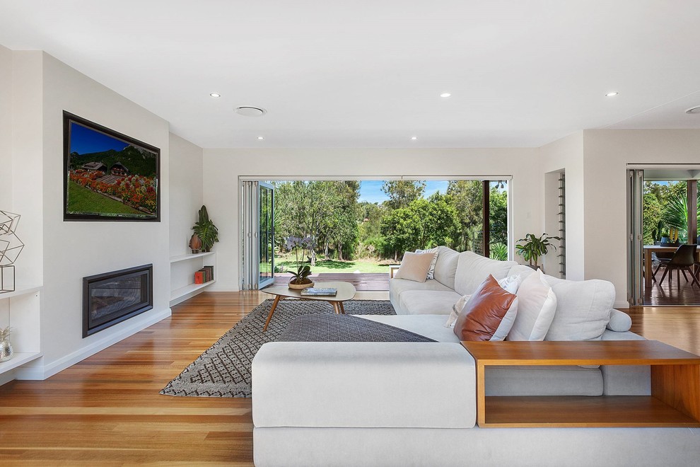 Design ideas for a contemporary living room in Central Coast.