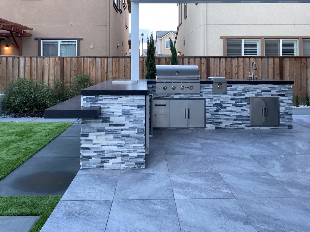 Newark - Backyard Retreat