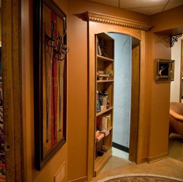 Traditional storage and wardrobe in Cincinnati.