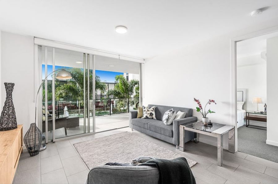 Wynnum Apartment - Styling to Sell