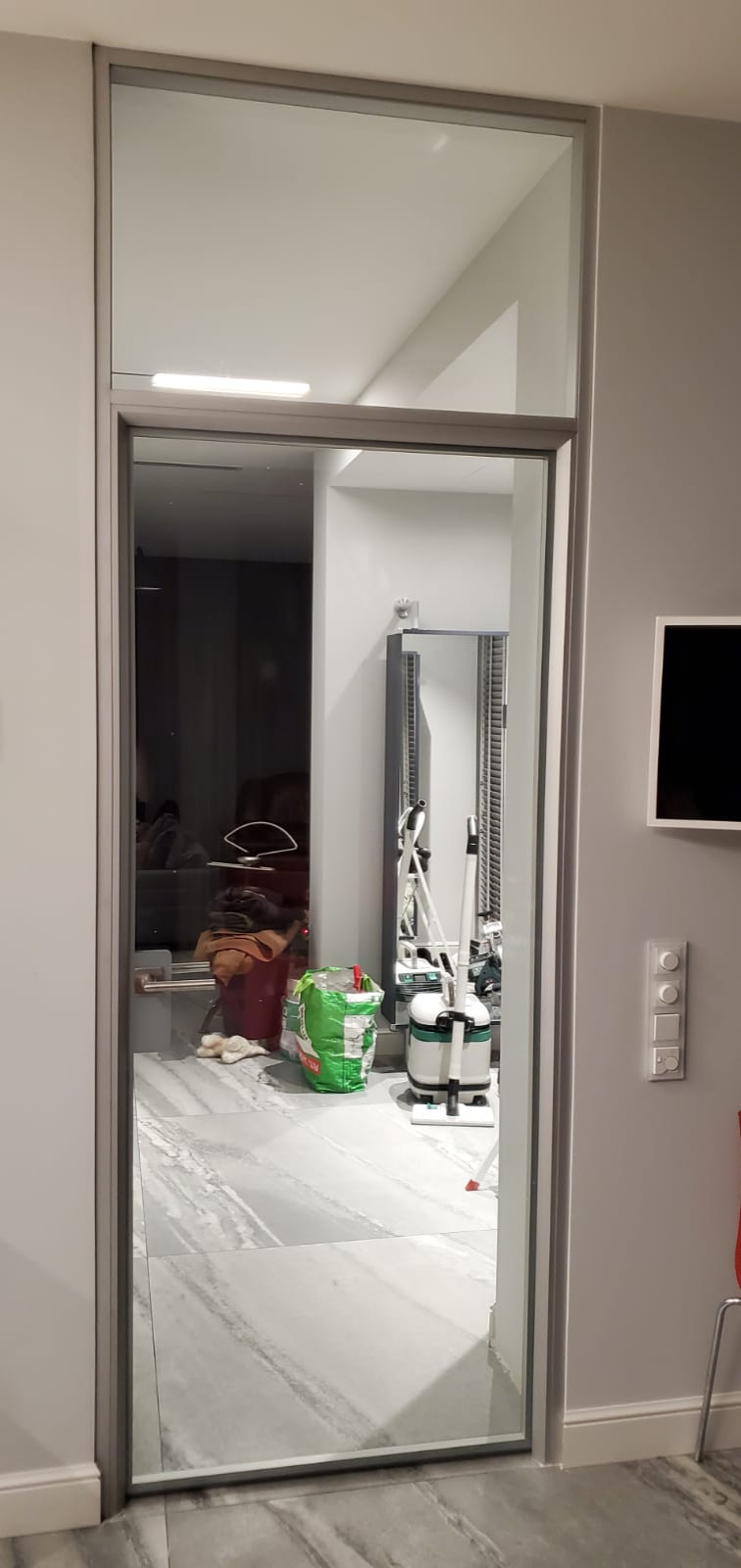 Дверь с фрамугой