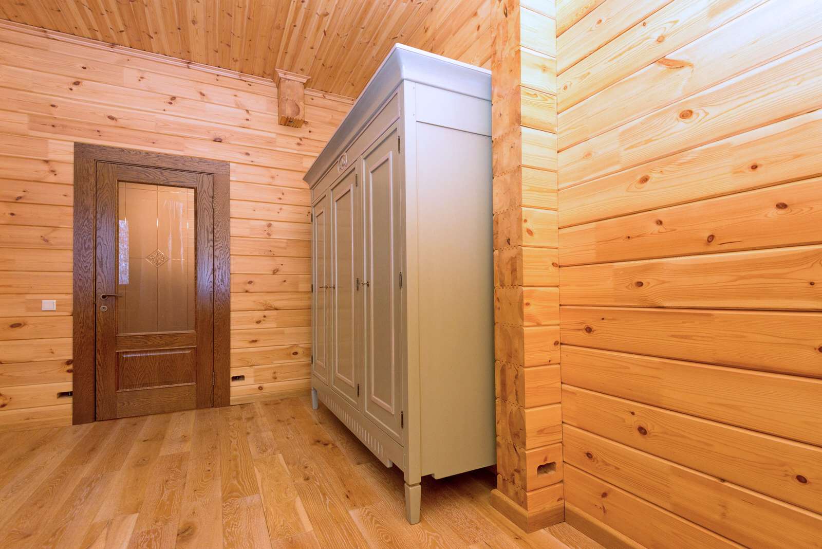 Дом из клееного бруса по проекту "Занино"