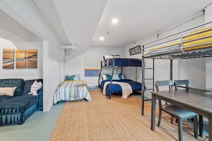 Newburyport MA - AirBnB