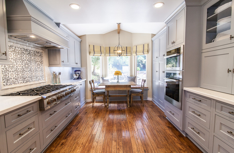 Omega, Renner, Maple (Custom Sherwin Williams color ...
