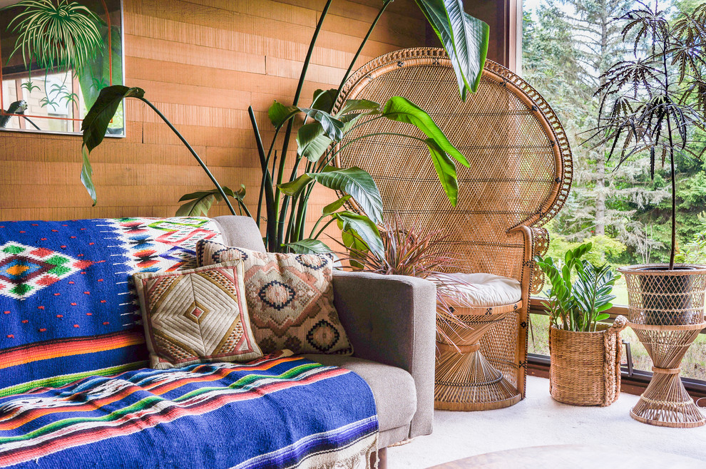 Family room - eclectic family room idea in Los Angeles