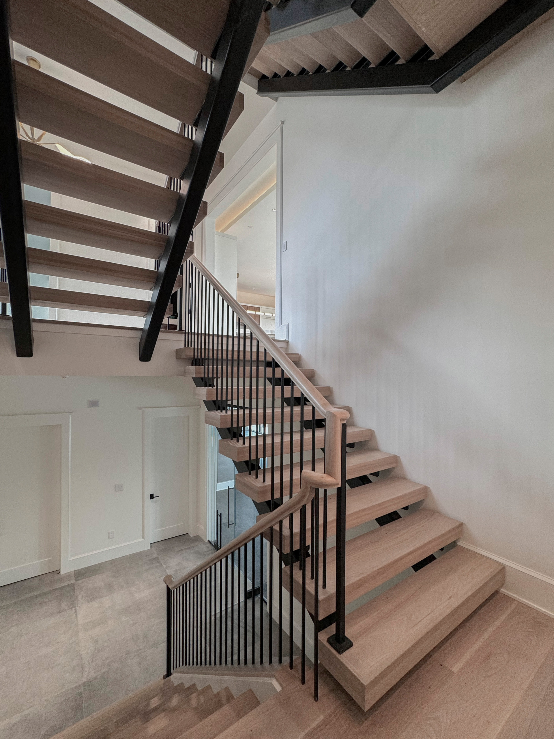 122_Modern Steel & Wood Floating Staircase, Arlington VA 22207
