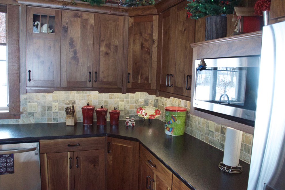 Kitchen - rustic kitchen idea in Minneapolis