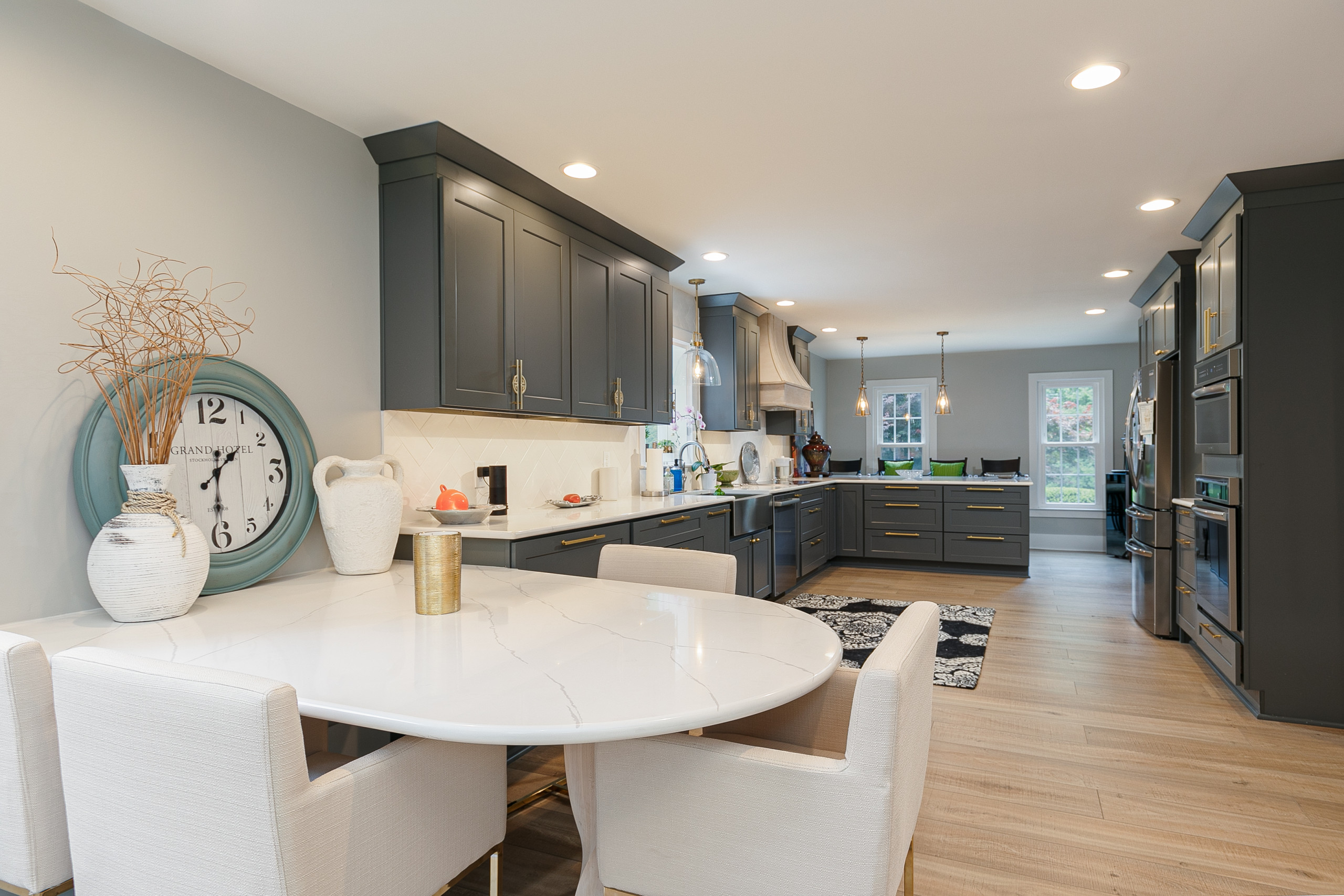 Recent Kitchen/ Breakfast Area Reno