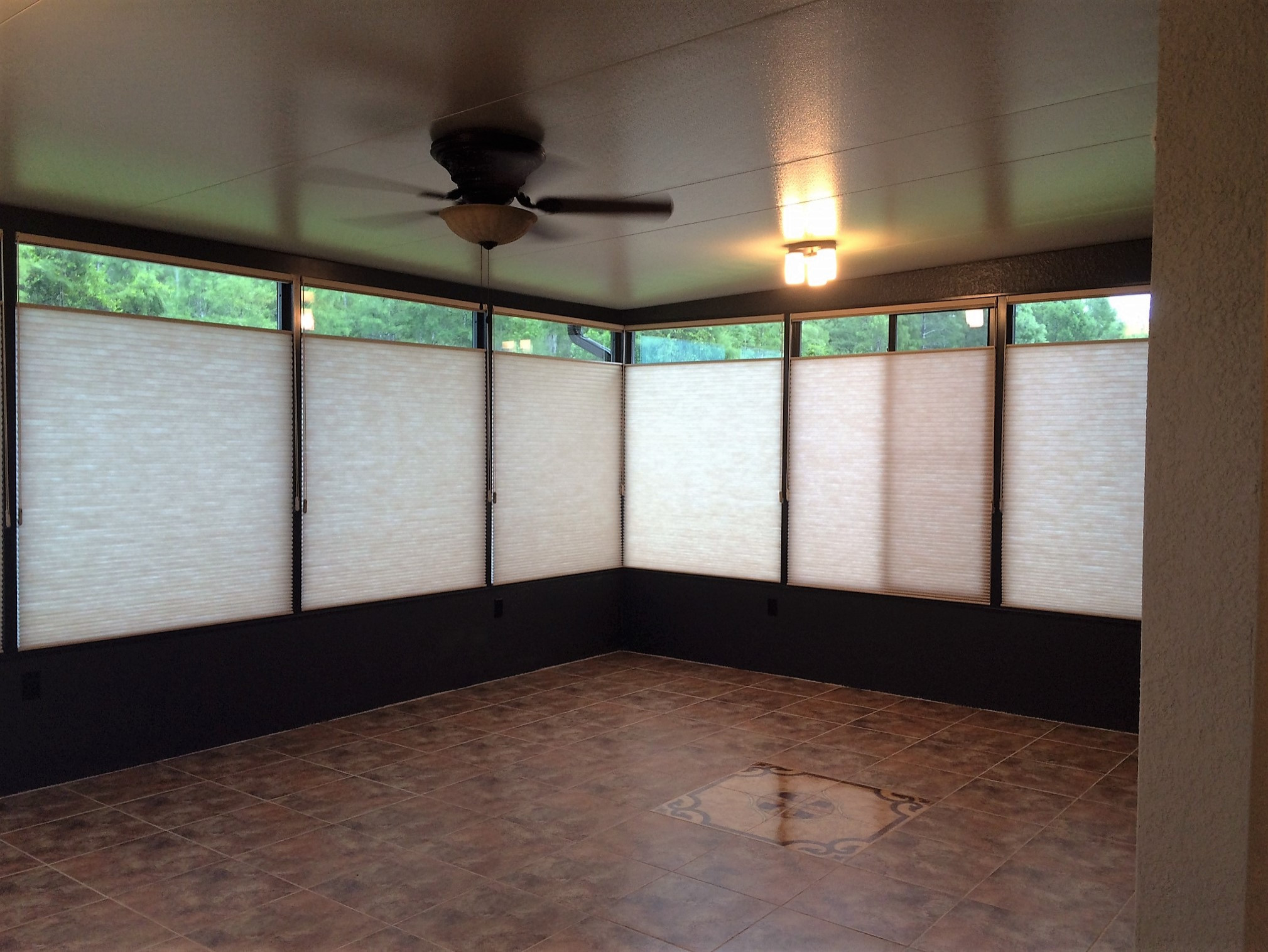 Patios & Enclosed Rooms