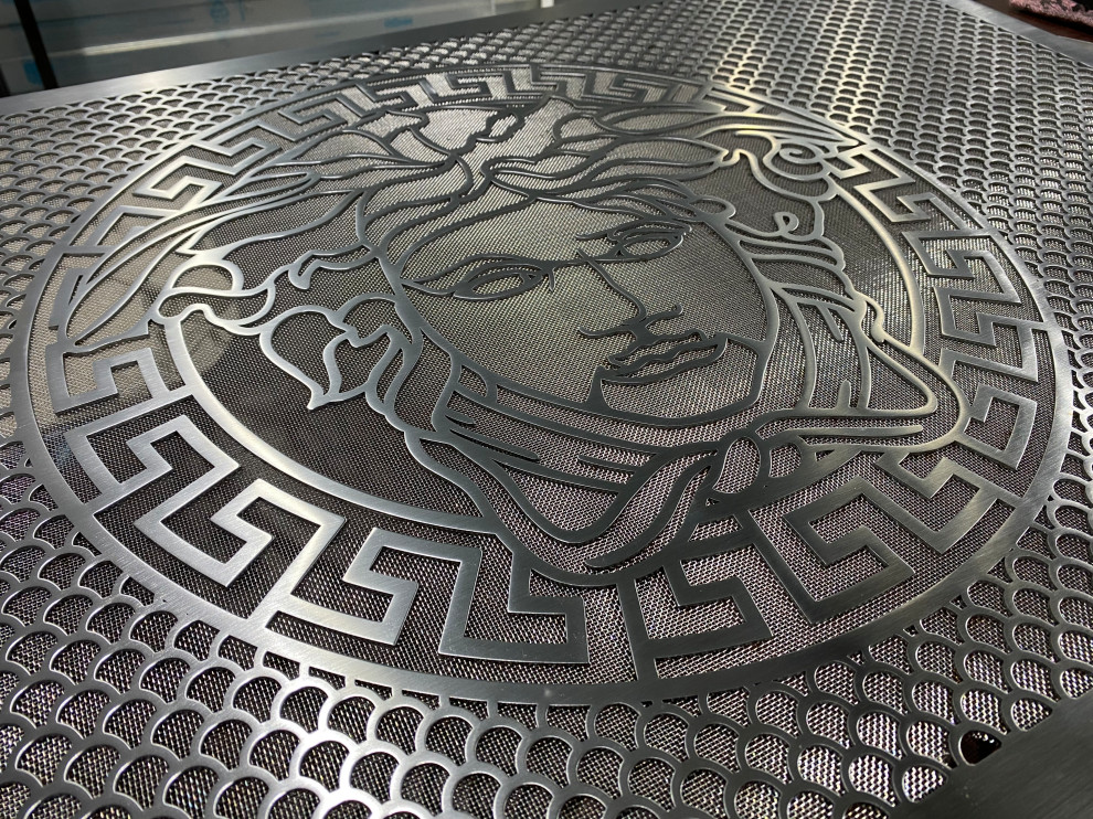 Декоративные решетки Versace