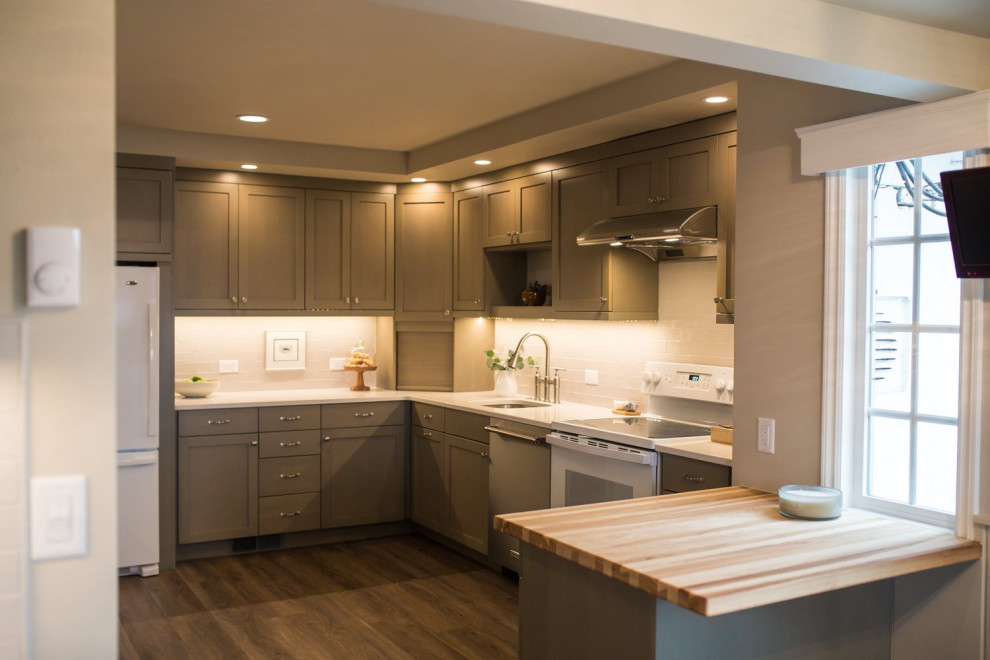 Example of a transitional kitchen design in Seattle