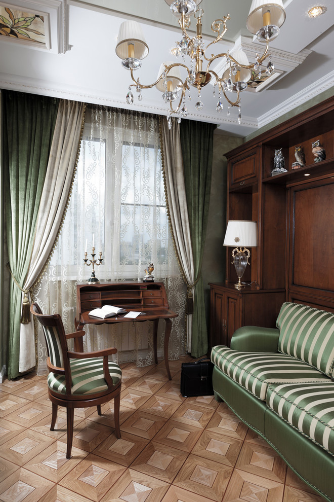 Трехкомнатная квартира на Севастопольском проспекте