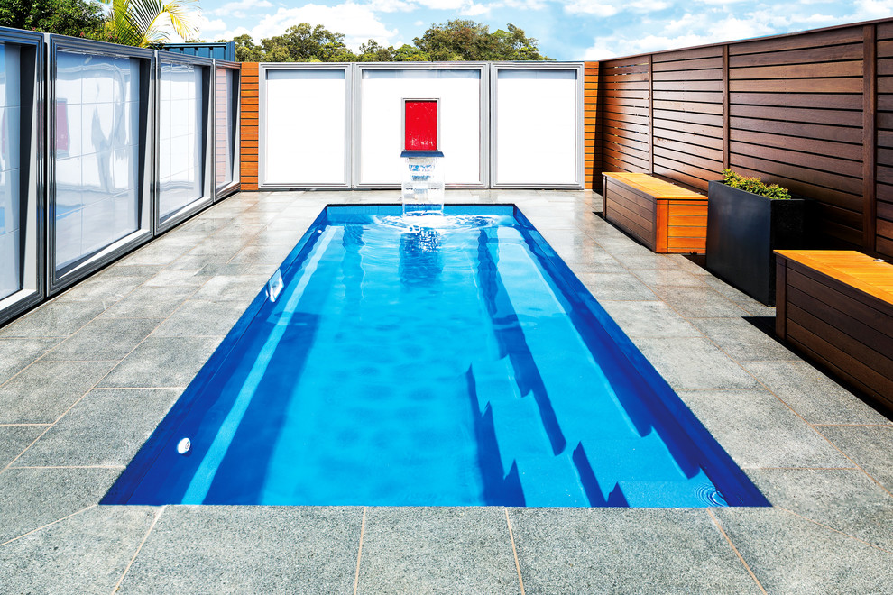Inspiration for a modern pool in Sunshine Coast.