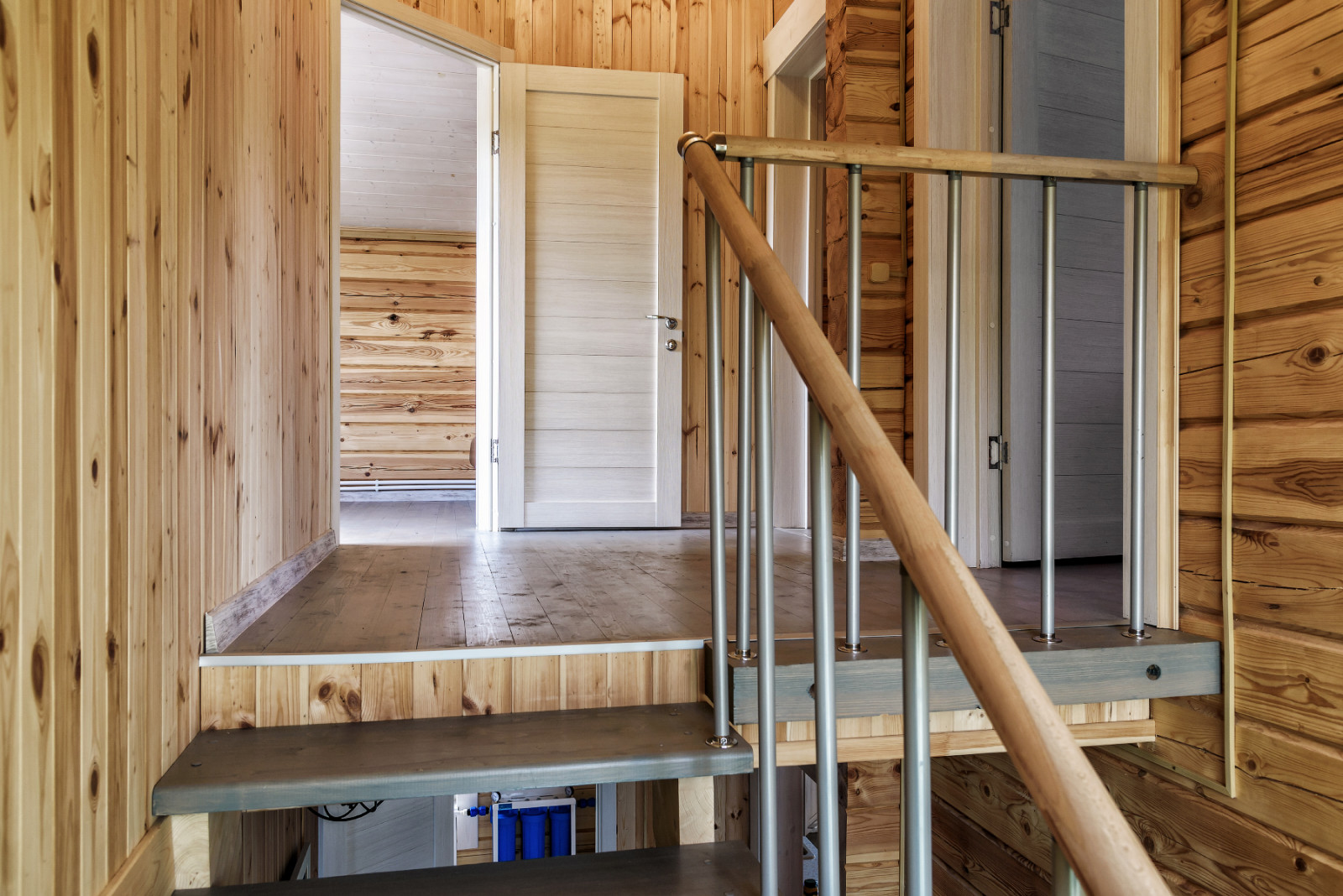 Дом по проекту "Зоря"/ лестница 2